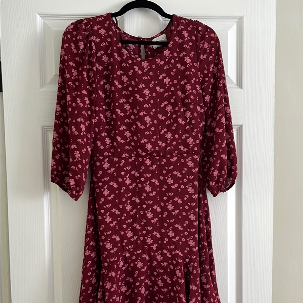 Chic Burgundy Floral Long Sleeve Dress